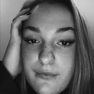 Meet your Posher, Isabelle